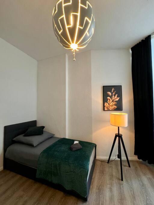 Wohnung Im Zentrum 1 มัคเดอบวร์ก ภายนอก รูปภาพ