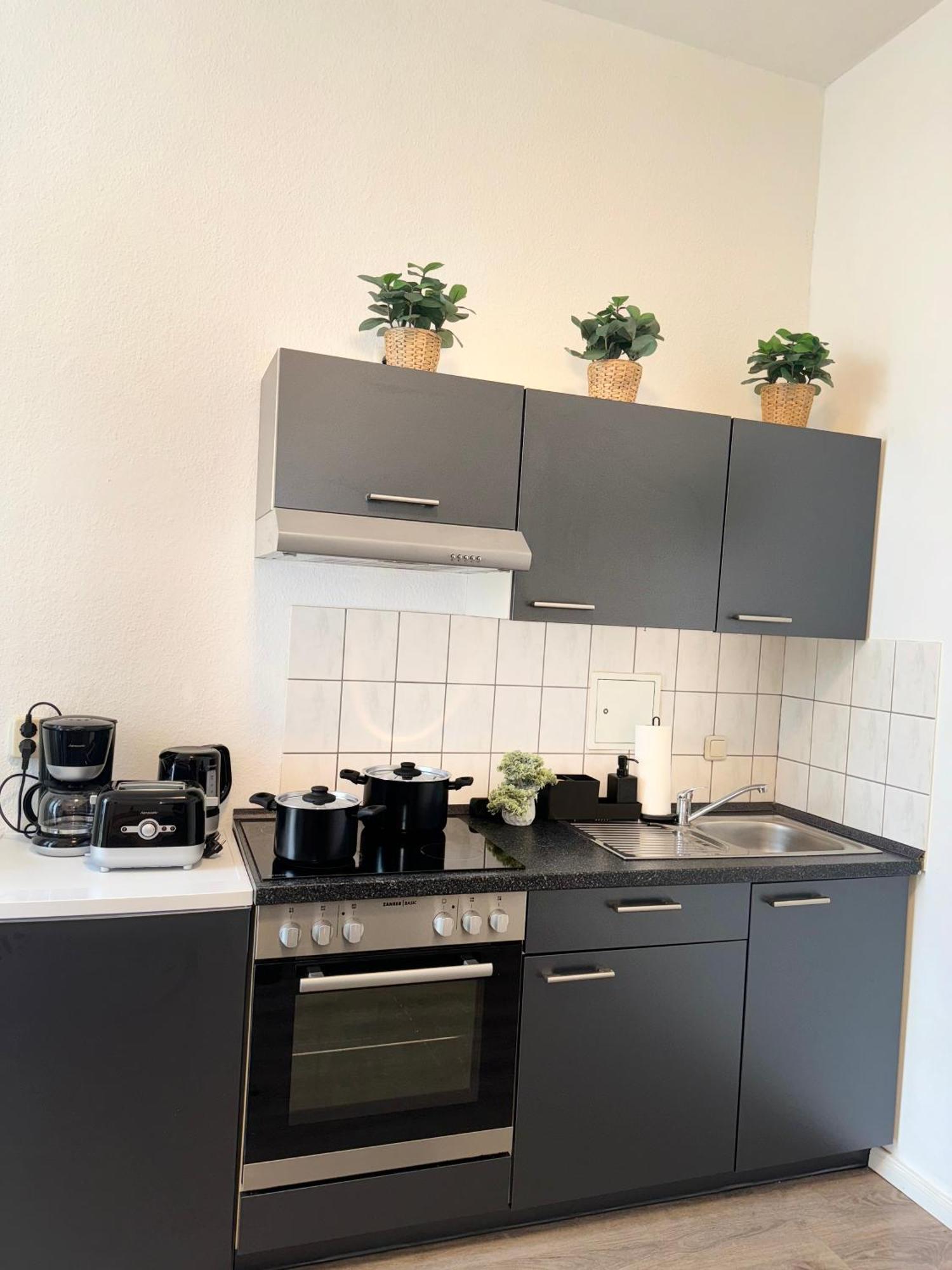 Wohnung Im Zentrum 1 มัคเดอบวร์ก ภายนอก รูปภาพ