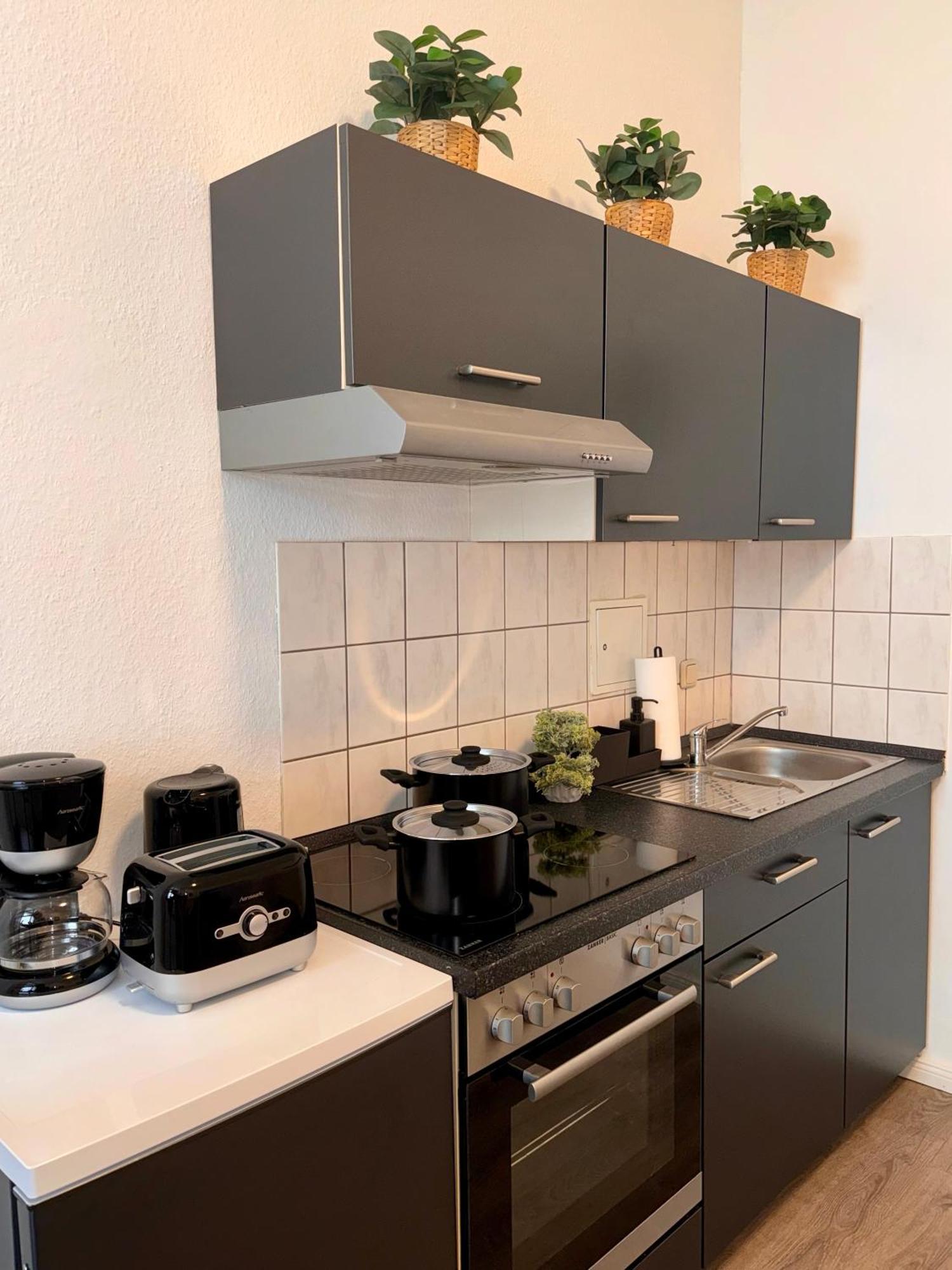 Wohnung Im Zentrum 1 มัคเดอบวร์ก ภายนอก รูปภาพ